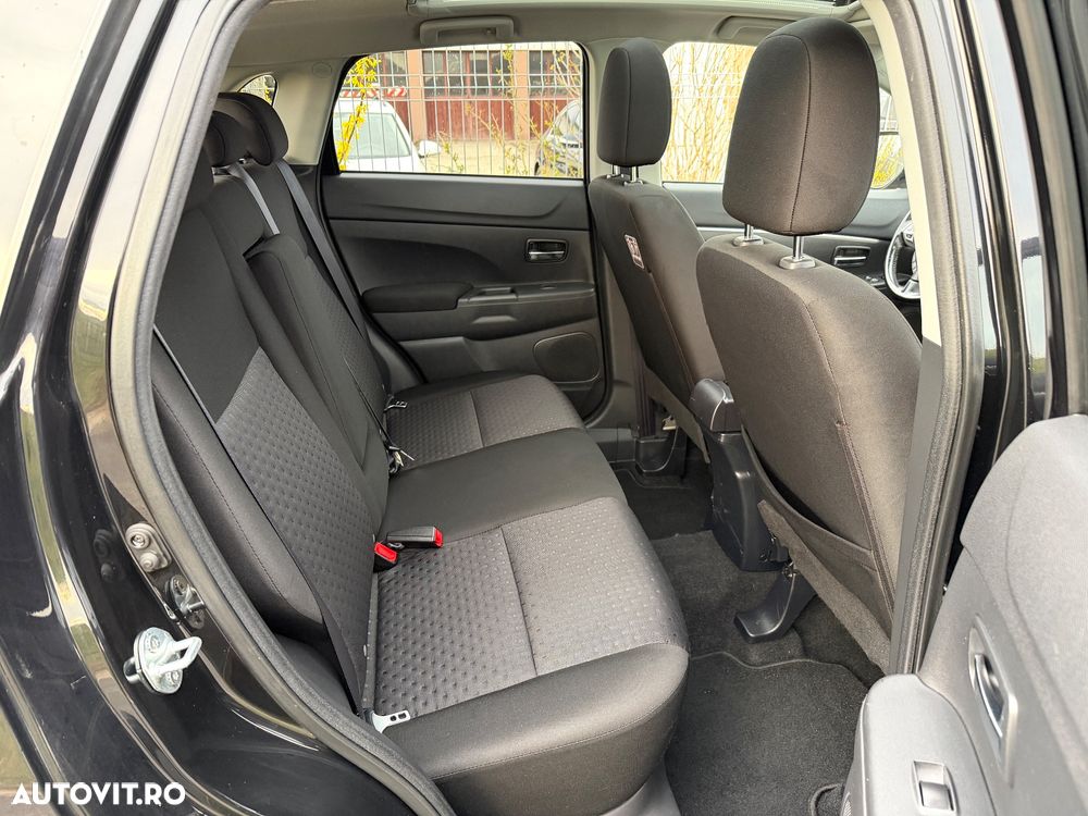 Mitsubishi ASX 1.8 DI-D 2WD Edition II - 10