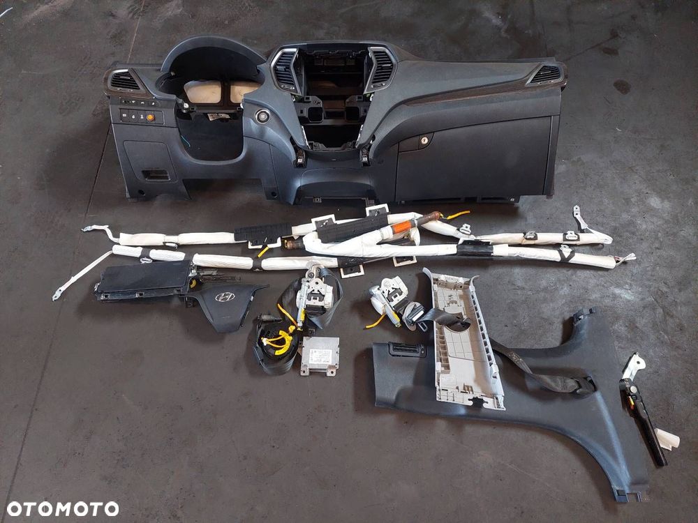 ZESTAW POSTRZAŁOWY HYUNDAI SANTA FE III - 2