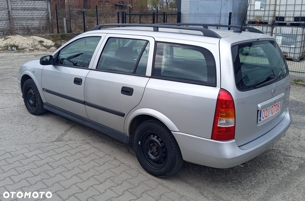 Opel Astra - 6