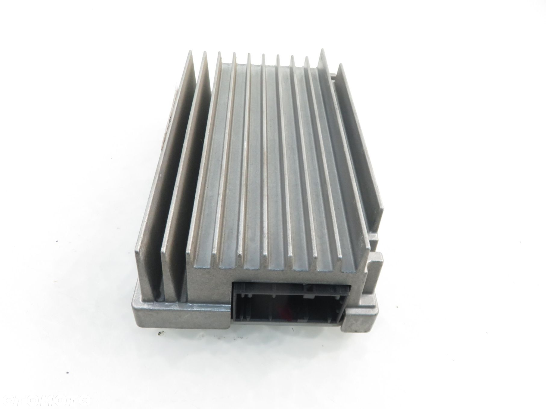 WZMACNIACZ BMW X1 E84 9233961 - 9