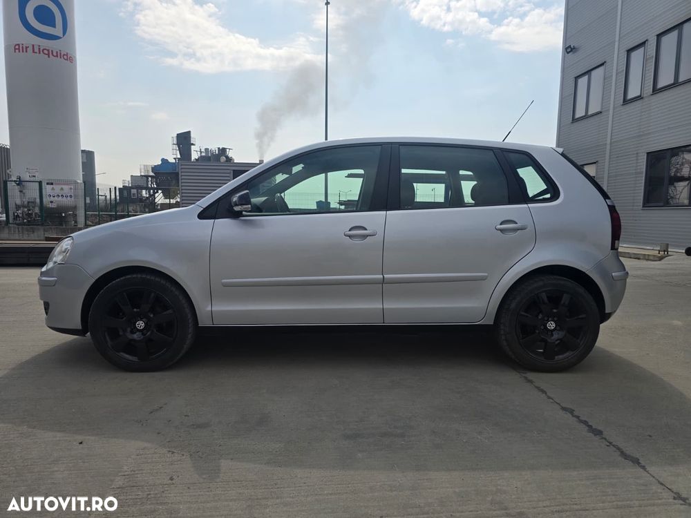 Volkswagen Polo 1.4 TDI Sportline - 4
