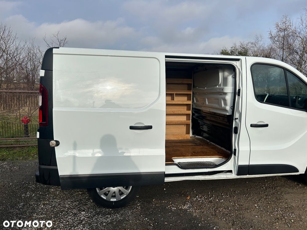 Renault Trafic - 11