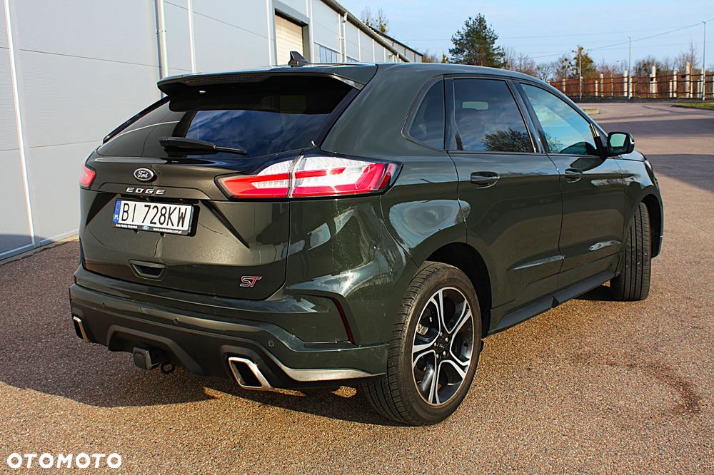 Ford Edge - 8