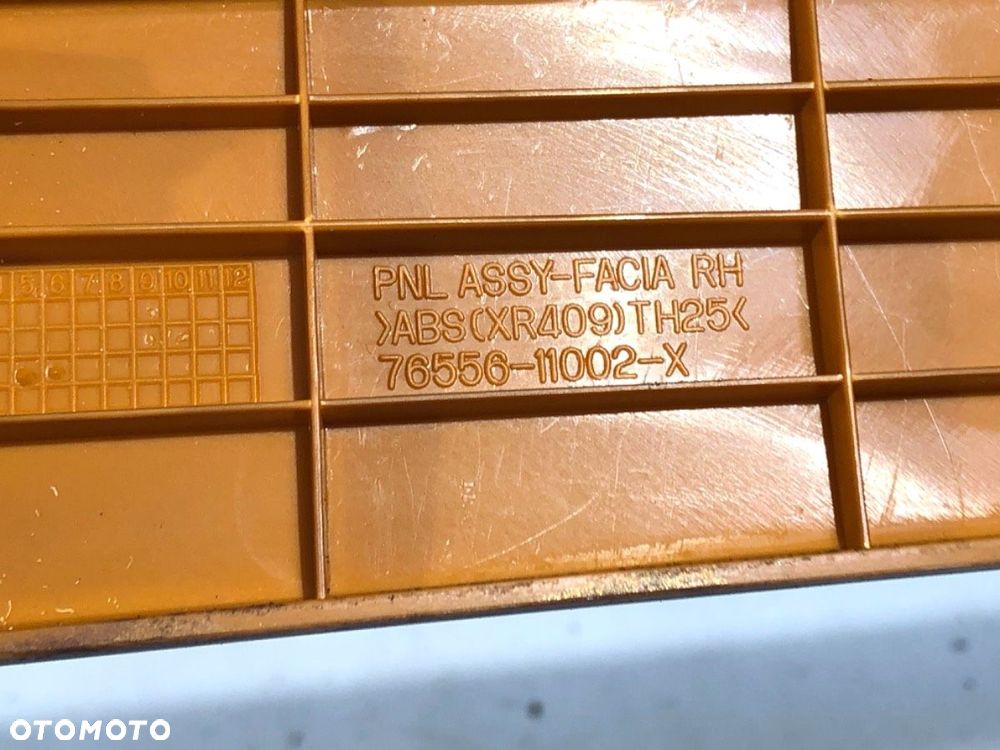 LISTWY DEKOR  SSANGYONG CHAIRMAN (HT_) 1997 - 2022 3.2 165 kW [225 KM] benzyna 2011 - 2022 - 6