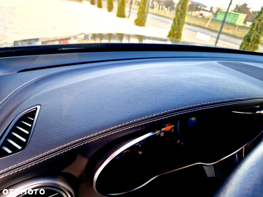 Mercedes-Benz GLC 200 d 4Matic 9G-TRONIC - 20