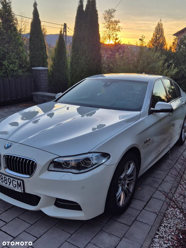 BMW Seria 5 528i xDrive - 1