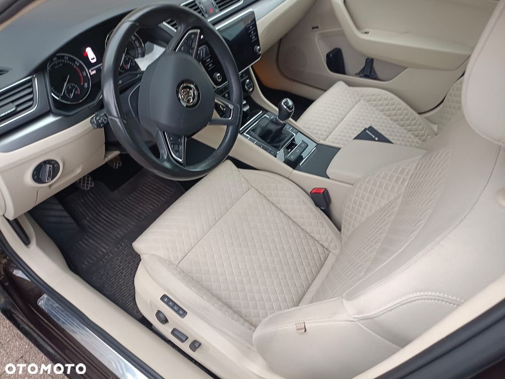 Skoda Superb 1.4 TSI ACT Style - 4