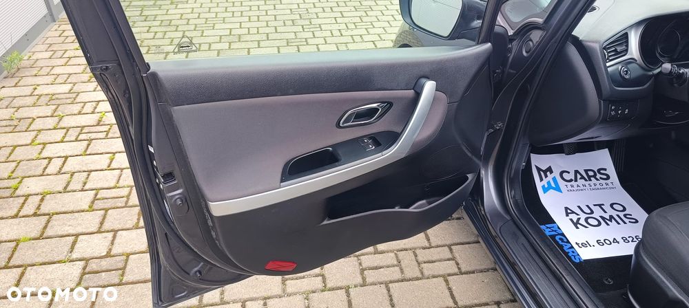 Kia Ceed - 23