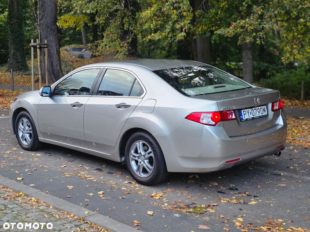 Honda Accord - 2