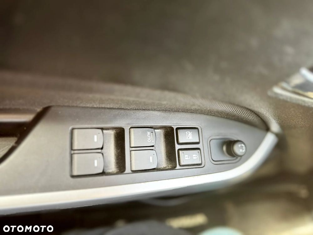 Suzuki Vitara 1.6 Premium 2WD - 17