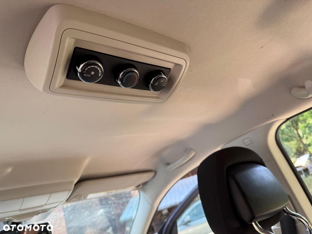 Fiat Freemont 2.0 Multijet 16V DPF Urban - 15
