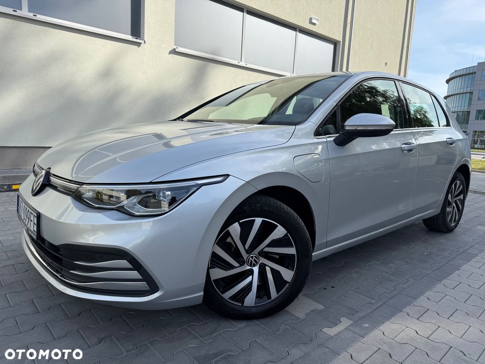 Volkswagen Golf VIII 1.4 TSI Plug-In Hybrid Style DSG