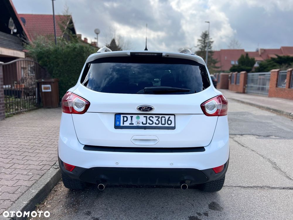 Ford Kuga 2.0 TDCi 4x4 Titanium - 11