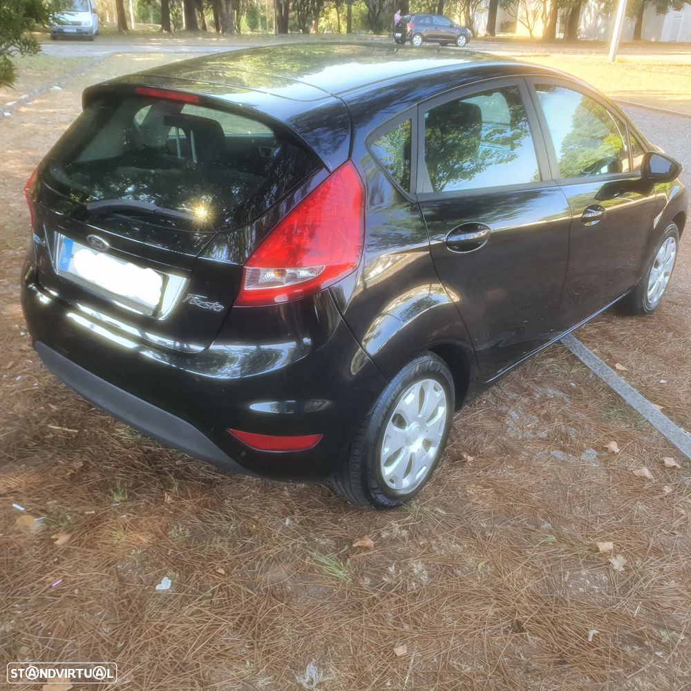 Ford Fiesta 1.6 TDCI ECOnetic - 3