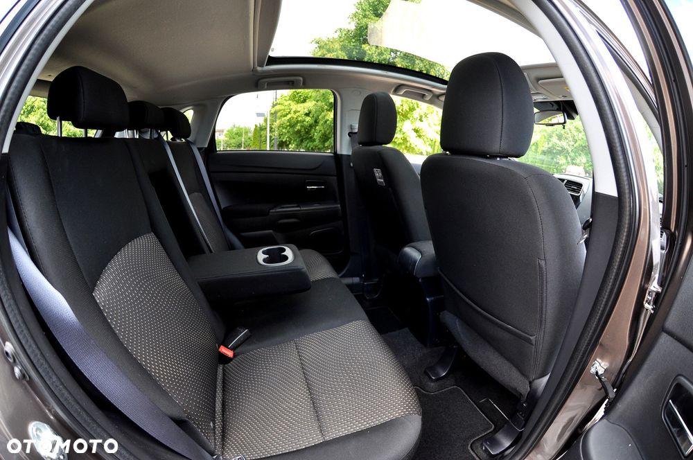 Mitsubishi ASX 1.6 Intense - 19