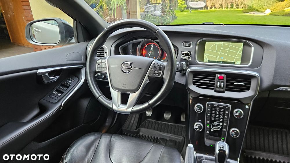 Volvo V40 Cross Country D2 Drive-E Summum - 18