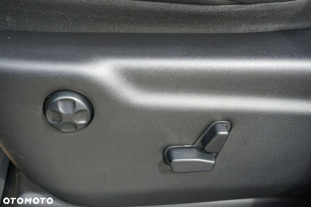 Jeep Grand Cherokee - 17