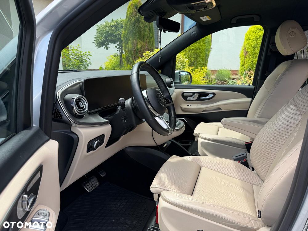 Mercedes-Benz Klasa V 300 d 4-Matic 9G-Tronic Exclusive (d³ugi) - 6