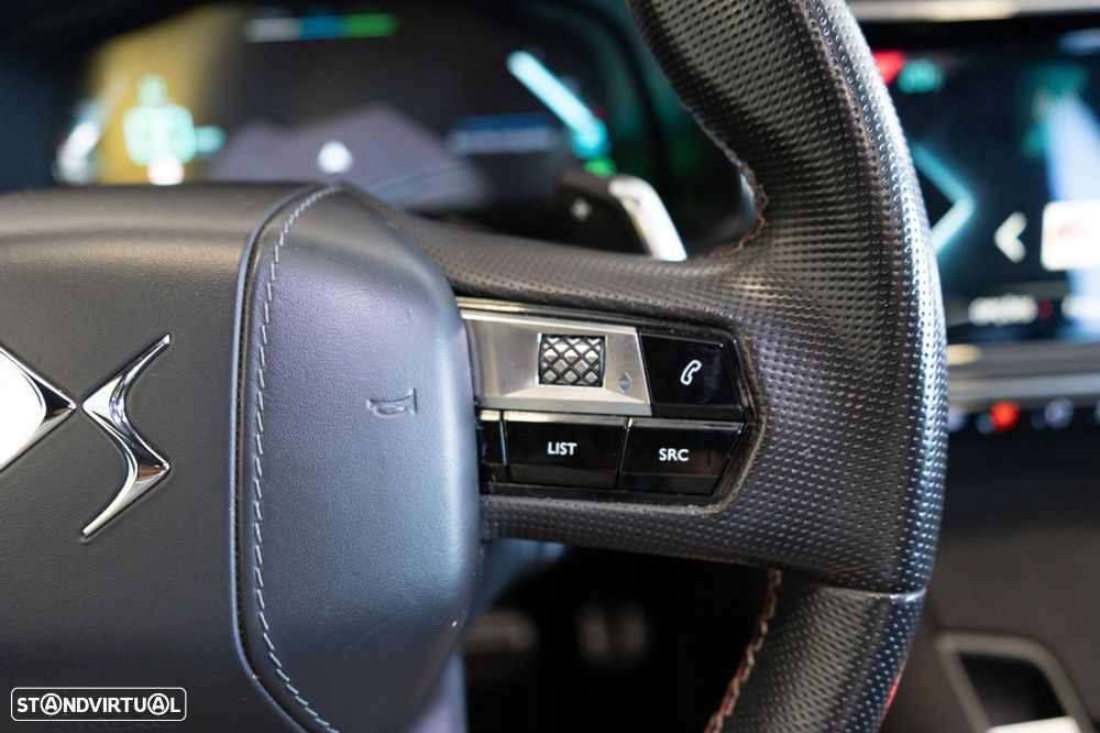 DS DS7 Crossback E-Tense Performance Line EAT8 - 27