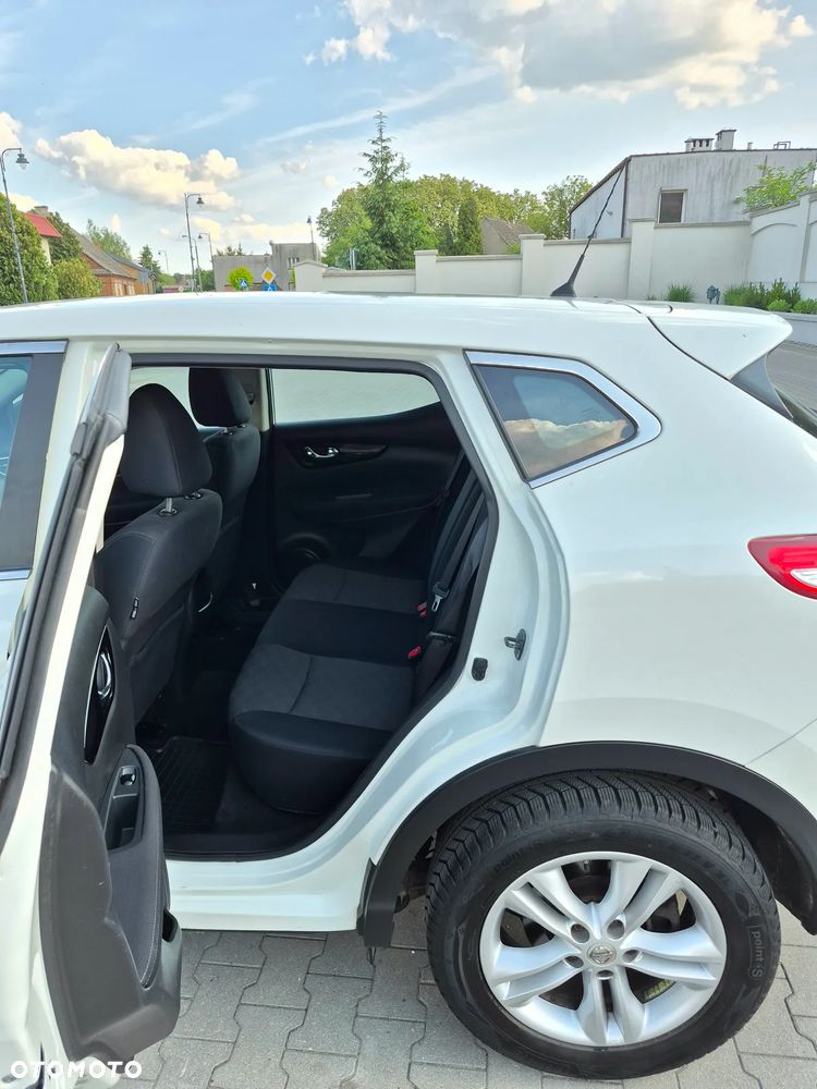 Nissan Qashqai - 10