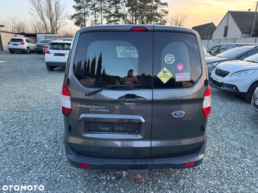 Ford Transit Courier - 5