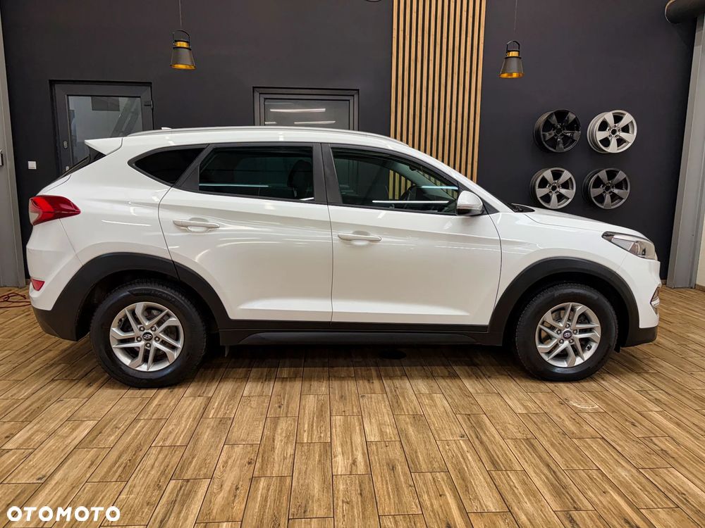 Hyundai Tucson blue 1.7 CRDi 2WD DCT Premium - 6