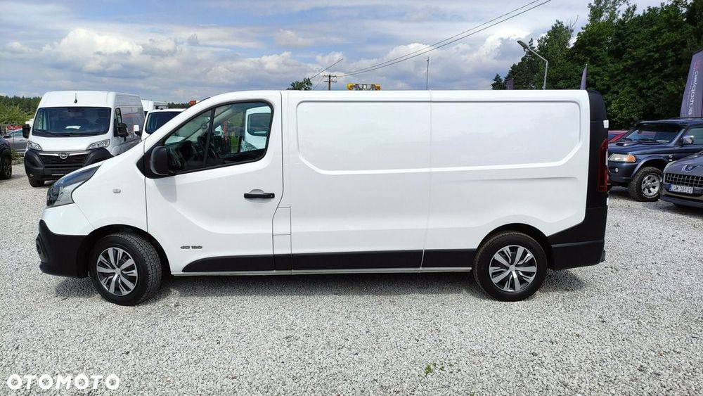 Renault Trafic - 17
