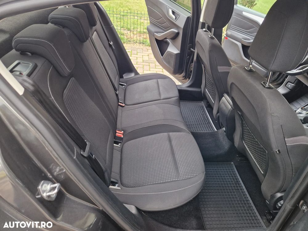 Ford Focus 1.5 EcoBlue Titanium - 16