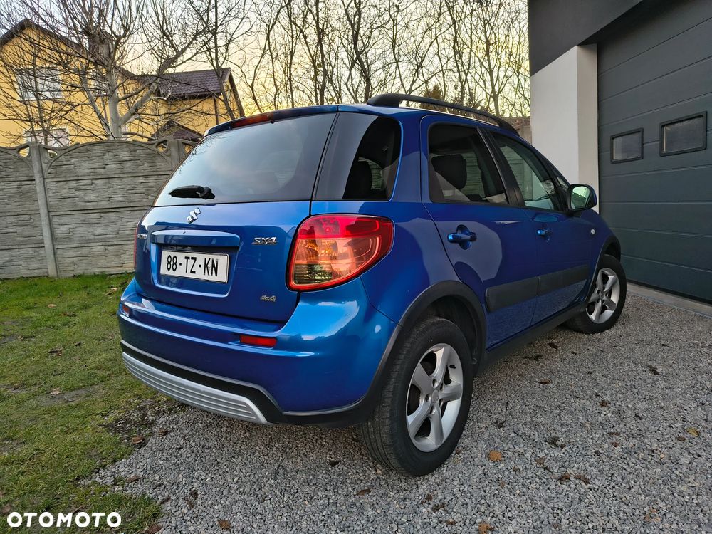 Suzuki SX4 1.6 GS / Premium 4WD - 9