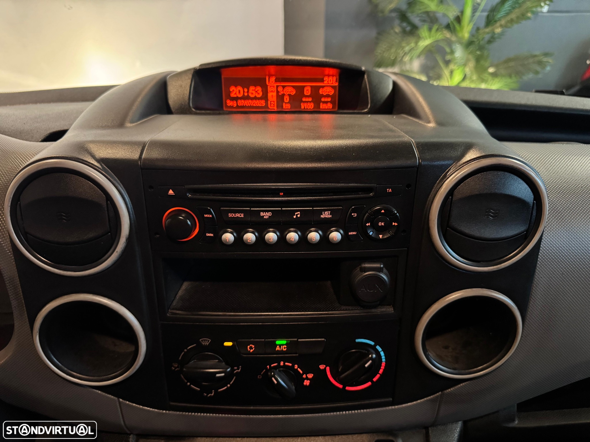Peugeot Partner - 9