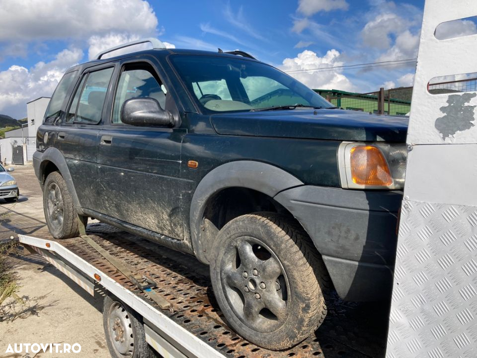 Dezmembrez Land Rover Freelander 2.0 D 2000 - 3