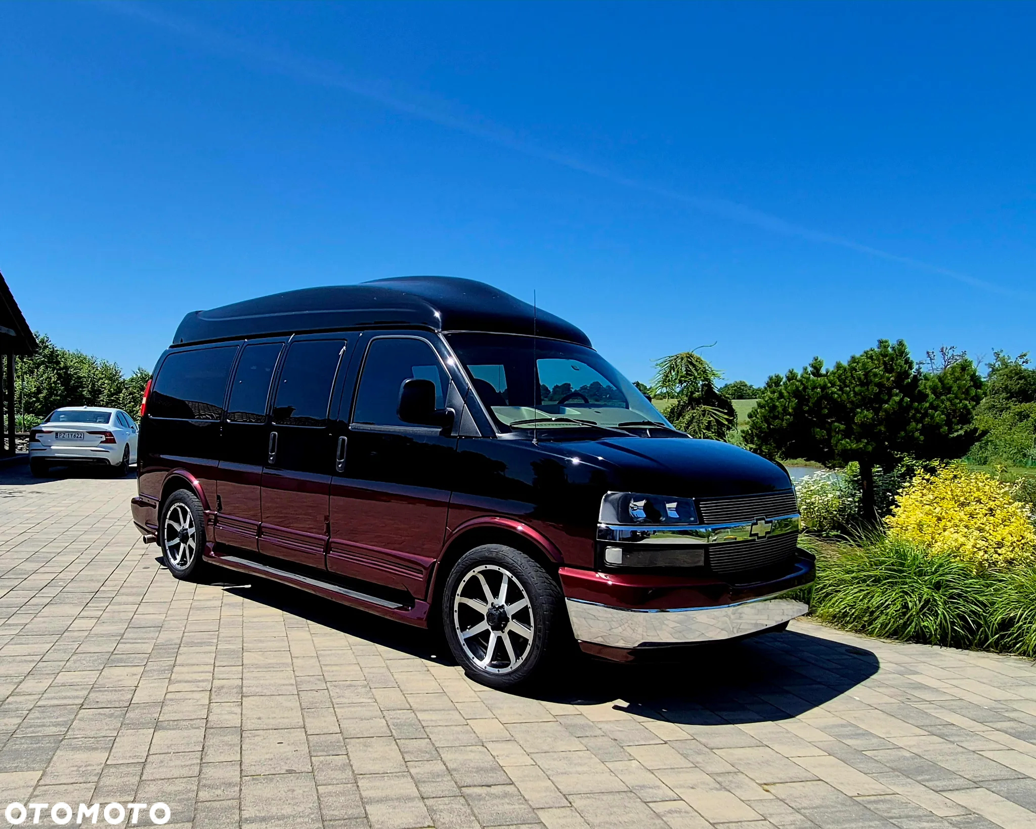 Chevrolet Express - 5