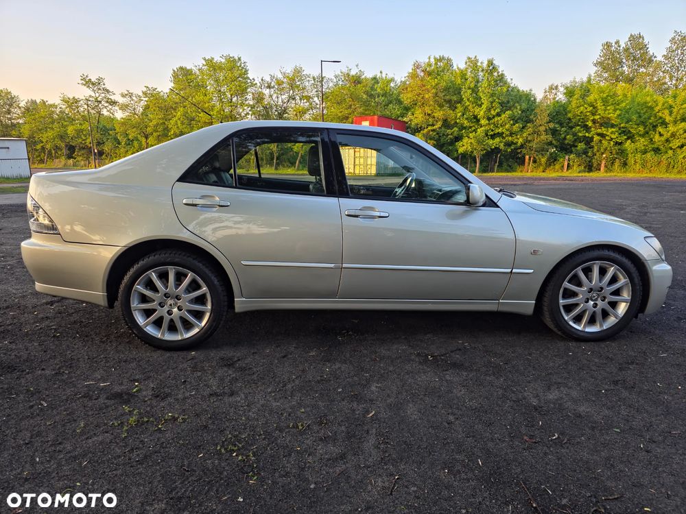 Lexus IS 200 Prestige - 2