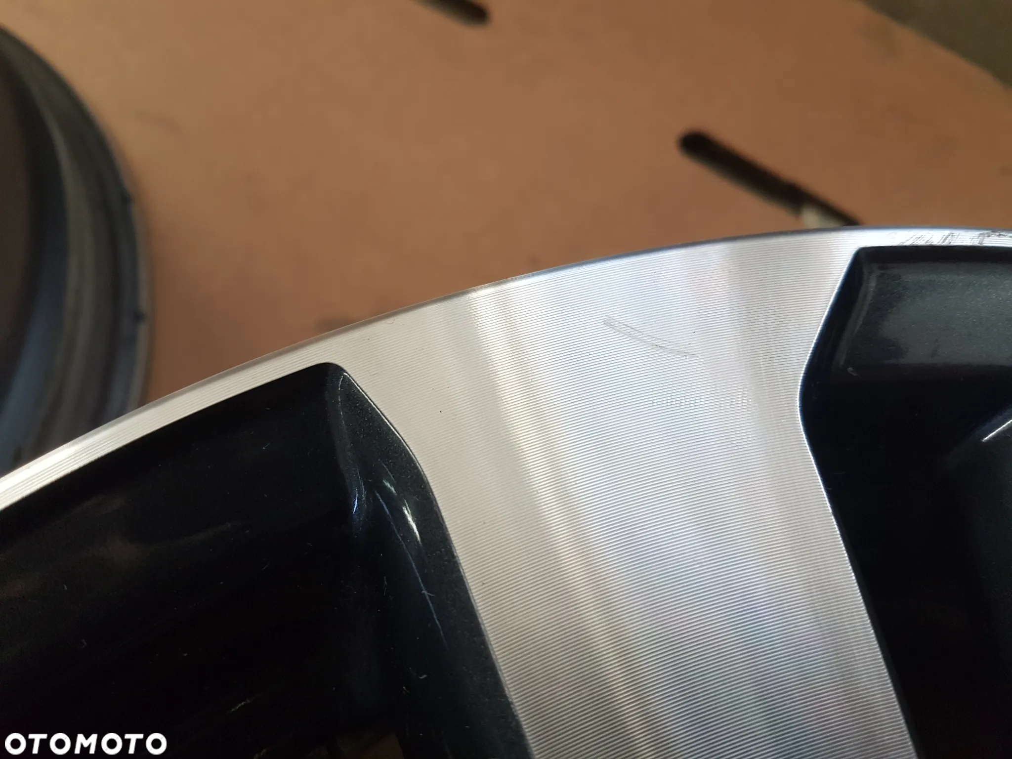 TOYOTA RAV4 IV ŁADNE FELGI ALUMINIOWE 17 ZE ŚRUBAMI I CZUJNIKAMI - 10