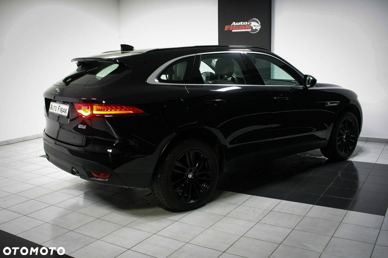 Jaguar F-Pace 2.0 i4D AWD Prestige - 14