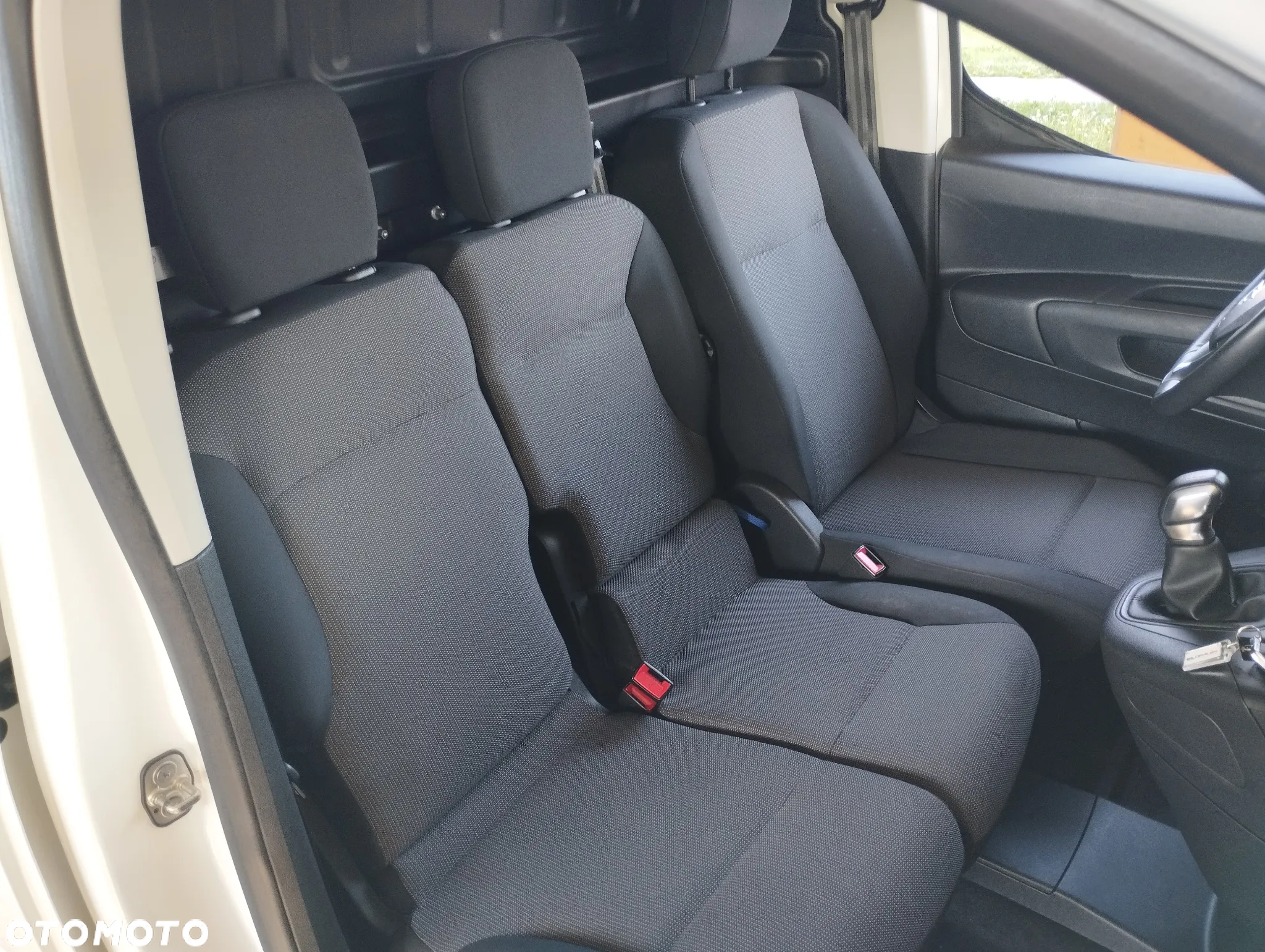 Opel COMBO - 14