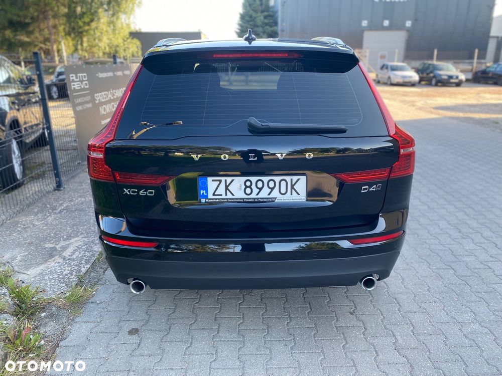 Volvo XC 60 D4 AWD Momentum - 5