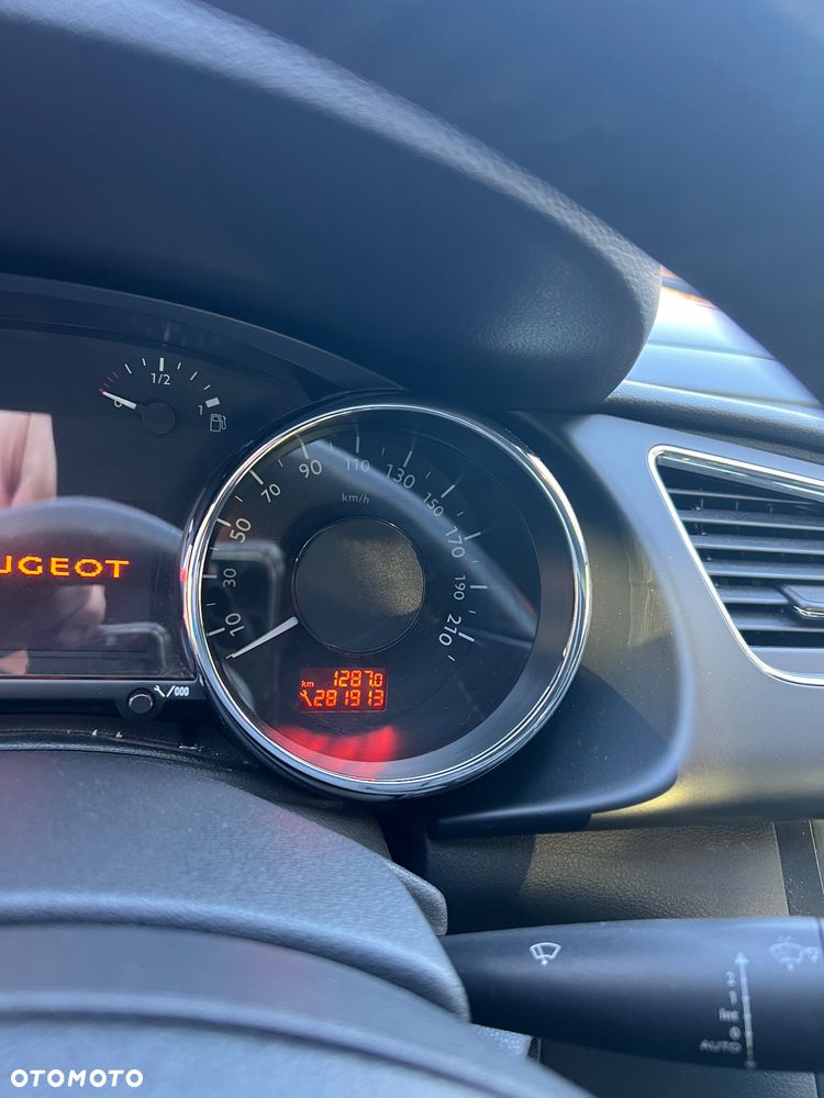 Peugeot 3008 2.0 HDi Premium - 20