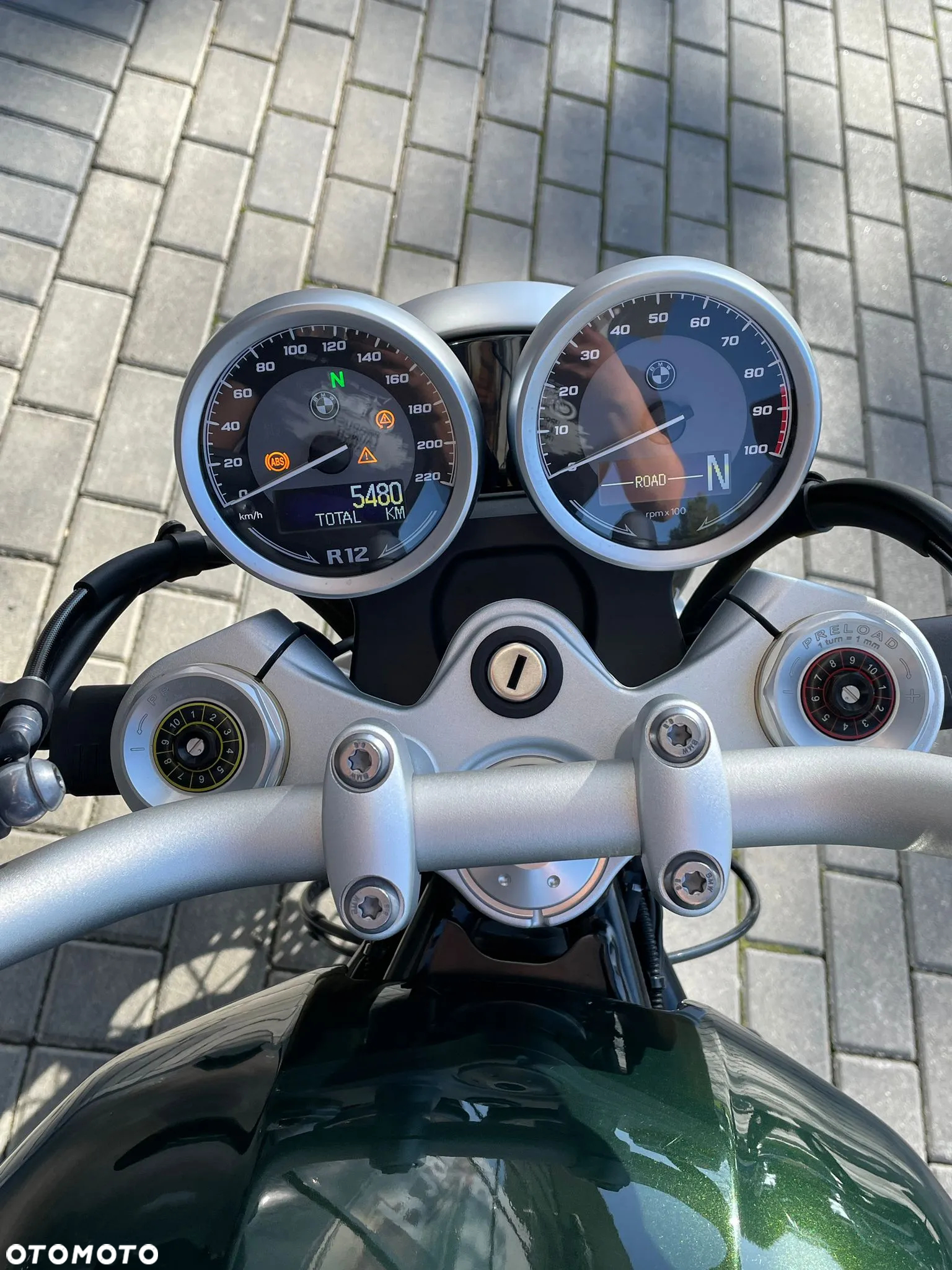 BMW R - 16