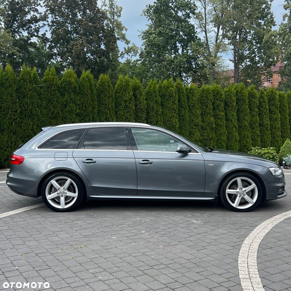 Audi A4 Avant 2.0 TDI DPF quattro S tronic S line Sportpaket - 4