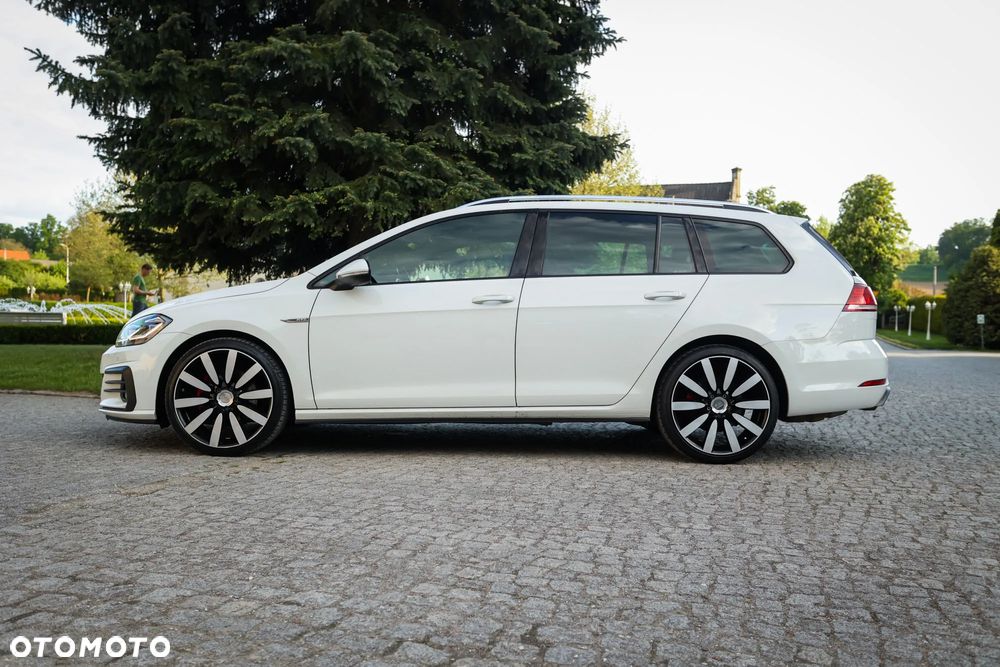 Volkswagen Golf GTD 2.0 TDI SCR DSG - 19