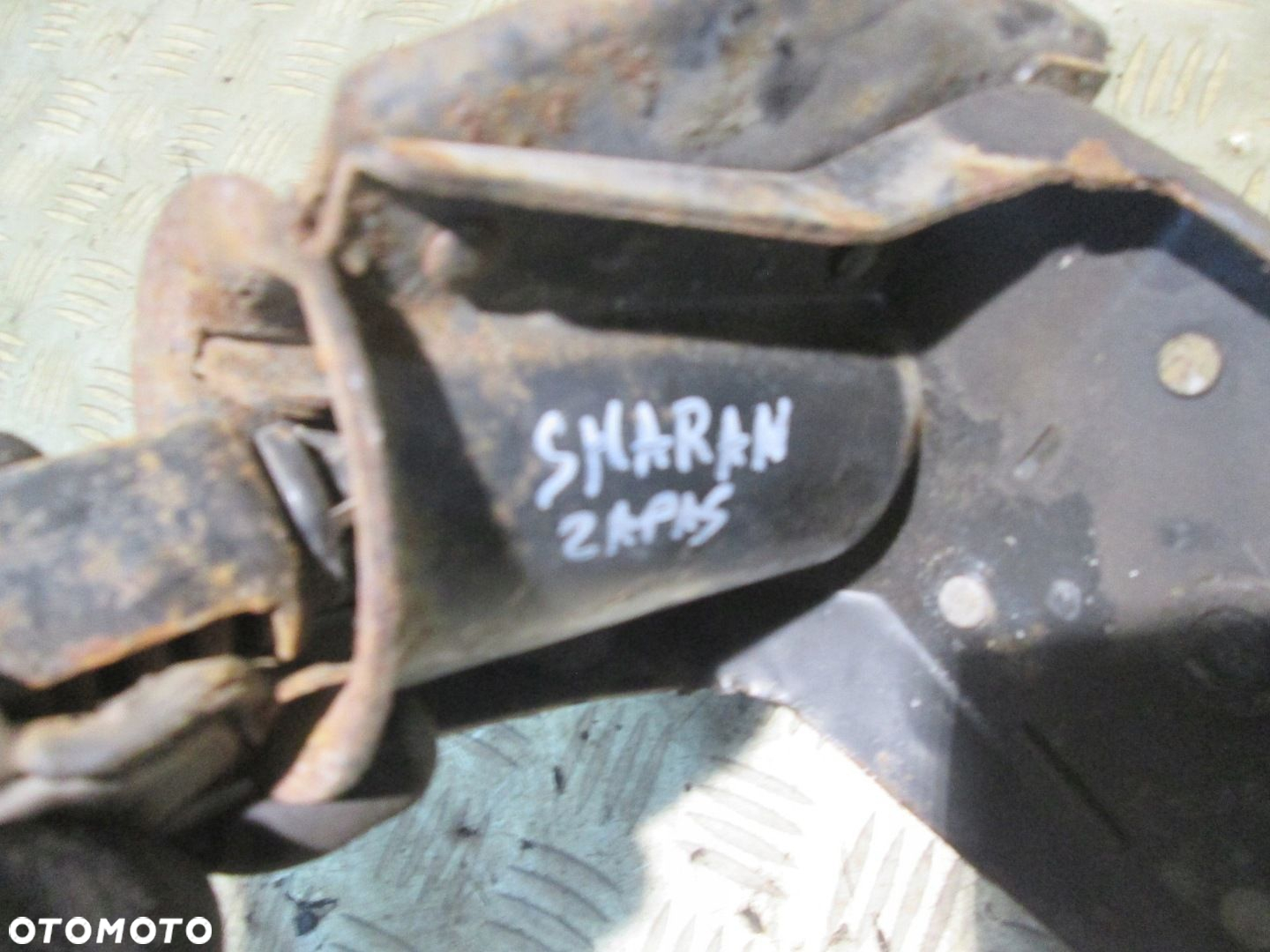 MOCOWANIE KOŁA ZAPASOWEGO SEAT ALHAMBRA MK1 1995-2000 7M0803660D - 2