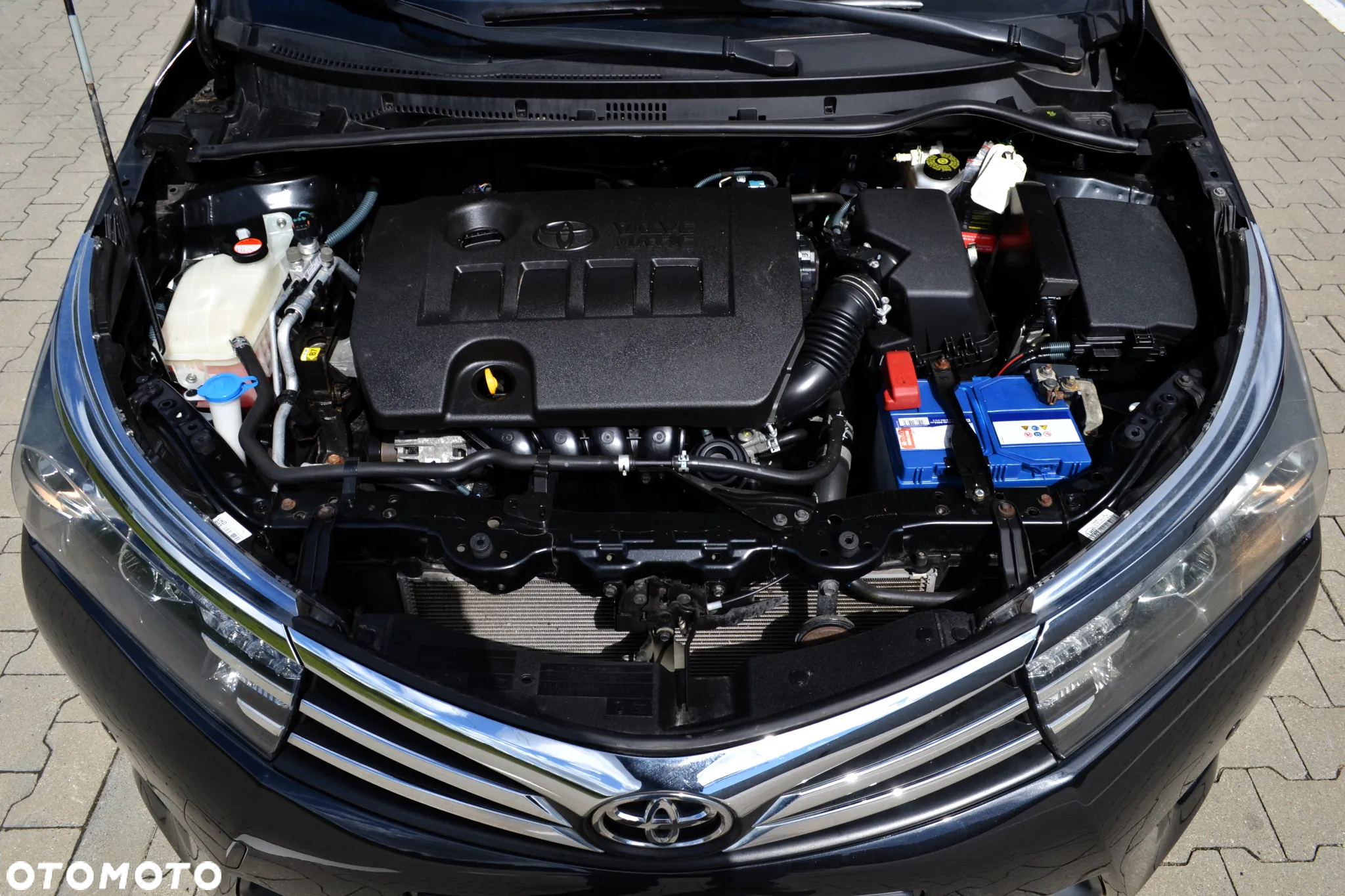 Toyota Corolla 1.6 Premium + - 36