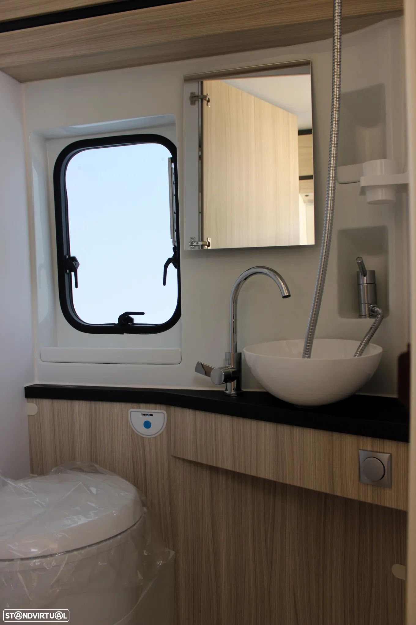 Adria Twin 640 SL - 13