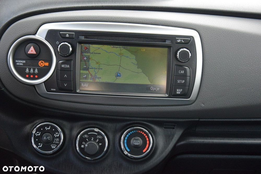 Toyota Yaris 1.33 Prestige - 18