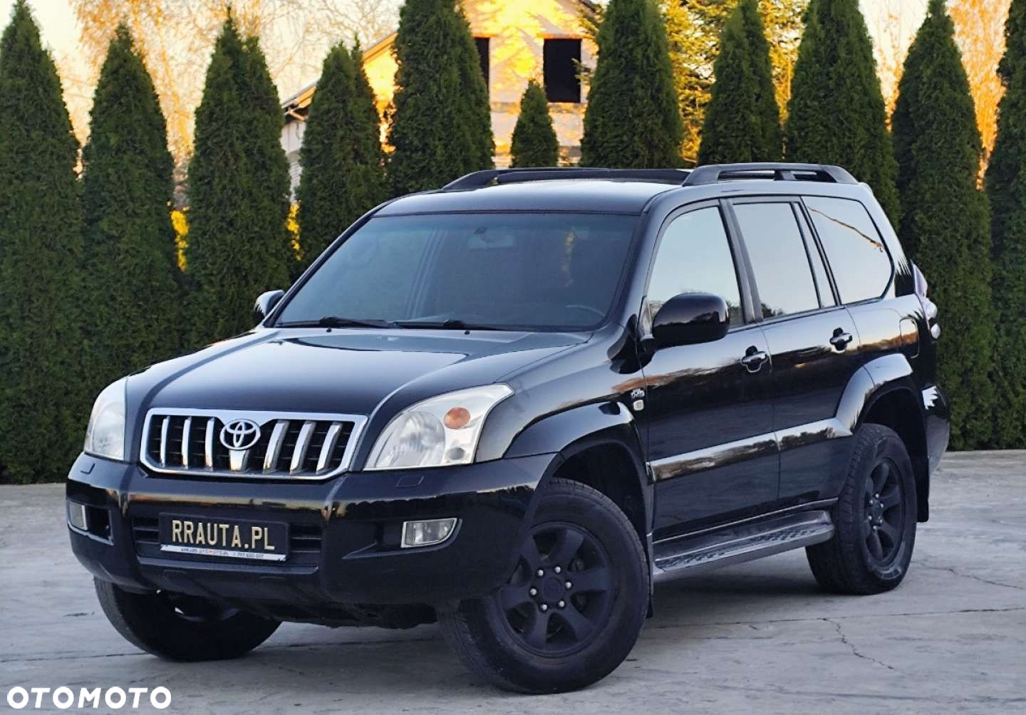 Toyota Land Cruiser - 33