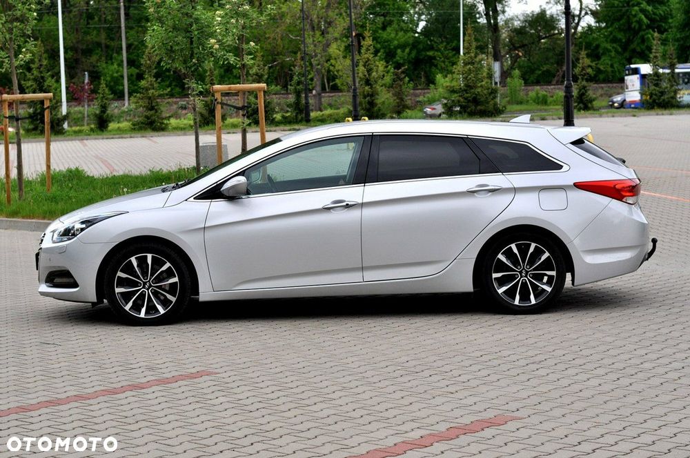 Hyundai i40 Kombi 1.7 CRDi Premium - 36