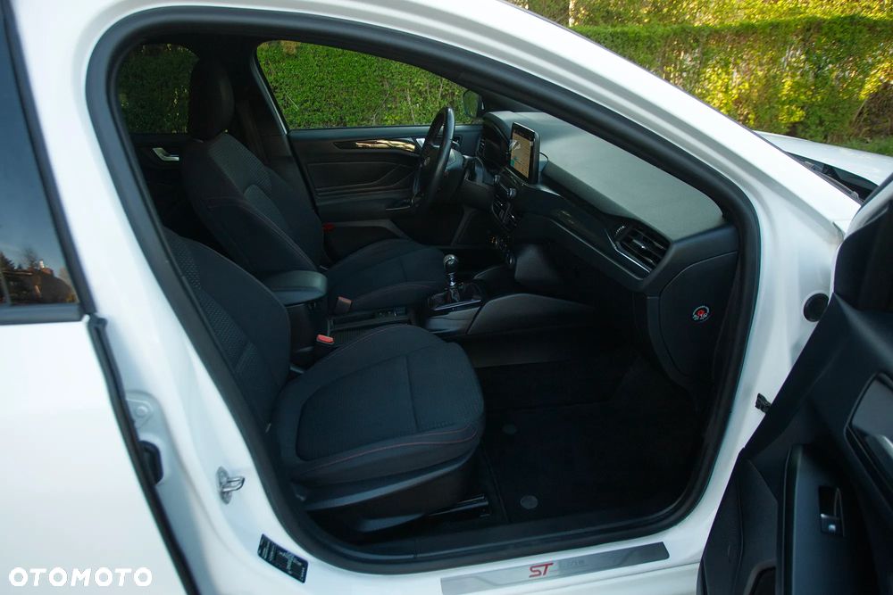 Ford Focus 1.5 EcoBlue ST-Line Business - 23