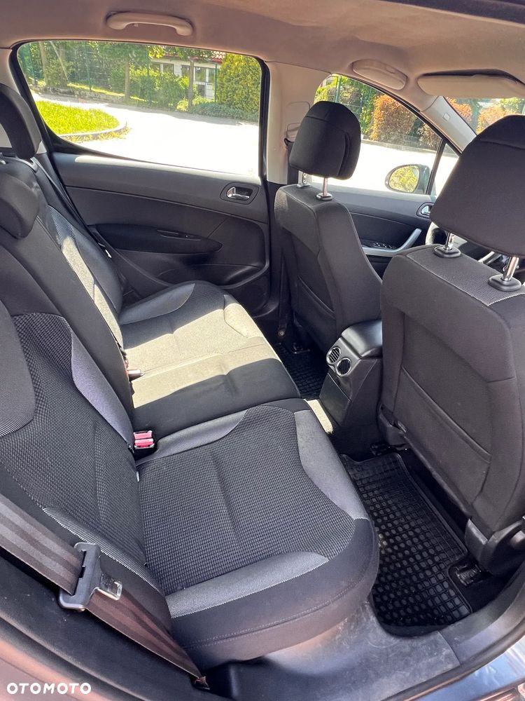 Peugeot 308 1.6 HDi Presence - 13
