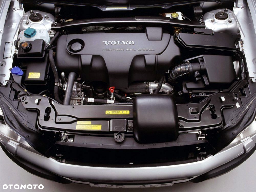 SILNIK VOLVO V70 II I 2,4 D5 163KM 03-06 PO REGENERACJI - 2
